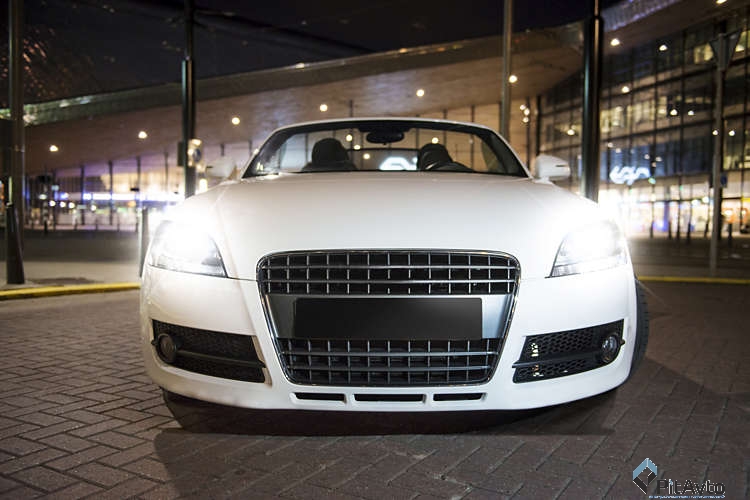 Изображение Лампа галогенная блистер H1 WhiteVision +60% 1шт Лампа галогенная блистер H1 WhiteVision +60% 1шт