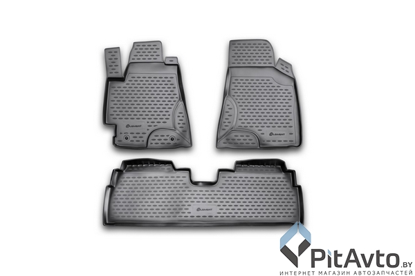 Комплект ковриков в салон TOYOTA Highlander 2002-2005 4шт / NLC4844210