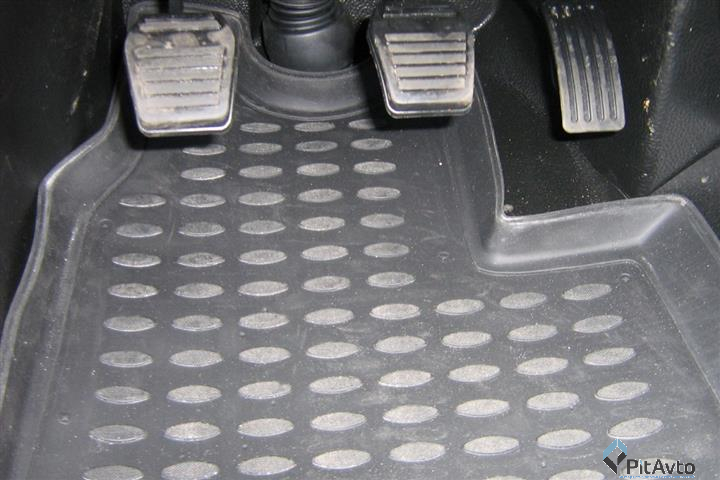 Комплект резиновых ковриков FORD Transit 2006-2014 / S00013